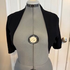 White House Black Market Black Knit Shrug – Size M